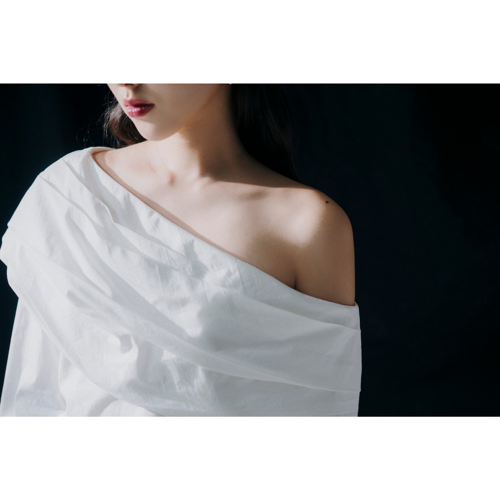 Sand Line Top & Poplin Cotton Skirt - Outfit xuống phố mùa thu