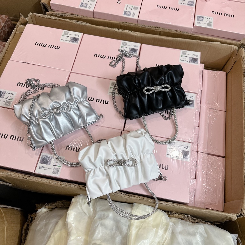 Túi nhún mix nơ bling bling cực xinh đeo chéo cầm tay