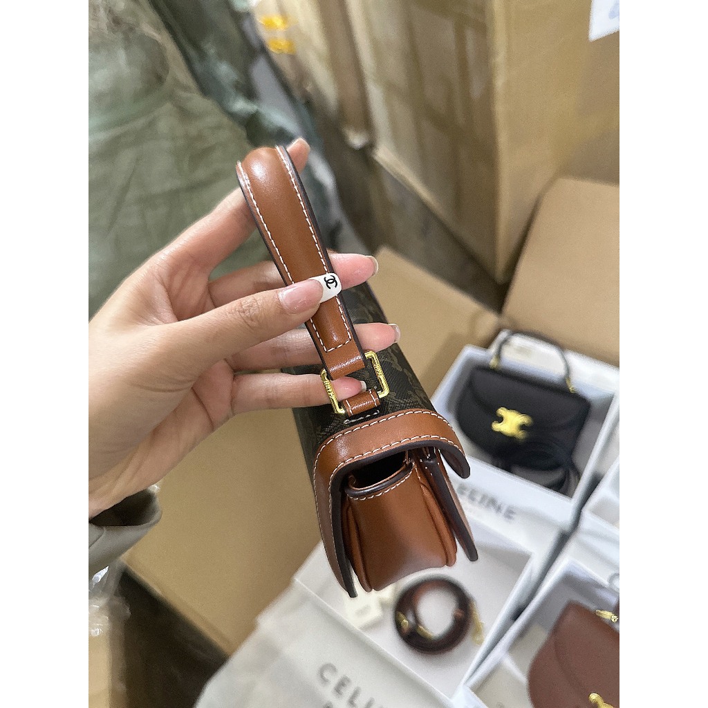 Túi cầm tay ce cực xinh sz 17cm kèm dây đeo chéo