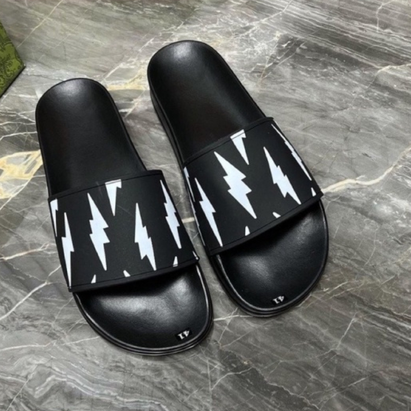 Dép quai ngang tia sét thời trang nam nữ NELL BARRET màu đen hình tia sét tráng bản siêu nét,Full size 38/42