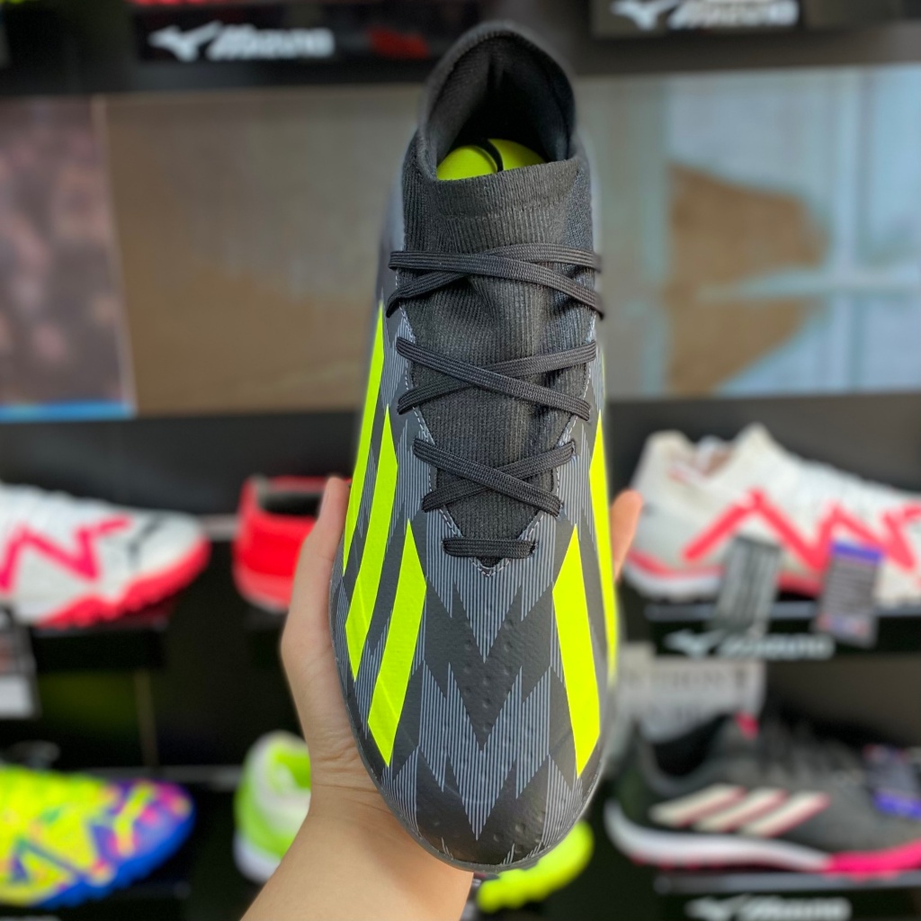Giày đá bóng chính hãng Adidas X Crazyfast.3 TF