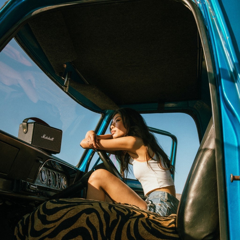 MARSHALL KILBURN II BLACK & BRASS - loa bluetooth, loa di động