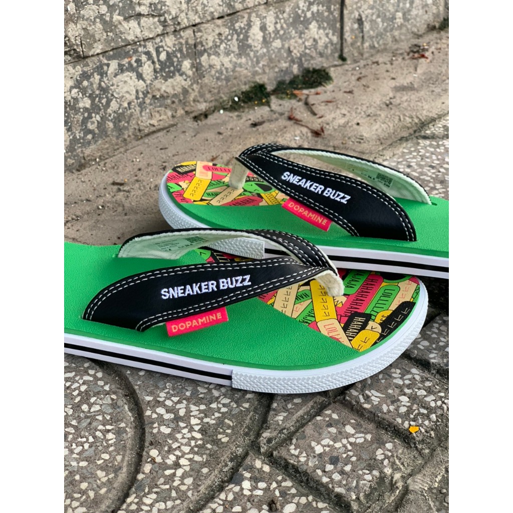 Dép Sneaker Buzz Xanh Quai Đen Họa Tiết