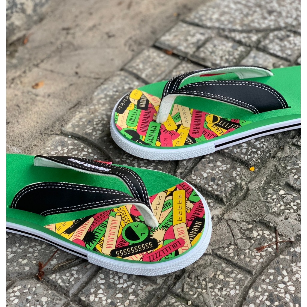 Dép Sneaker Buzz Xanh Quai Đen Họa Tiết