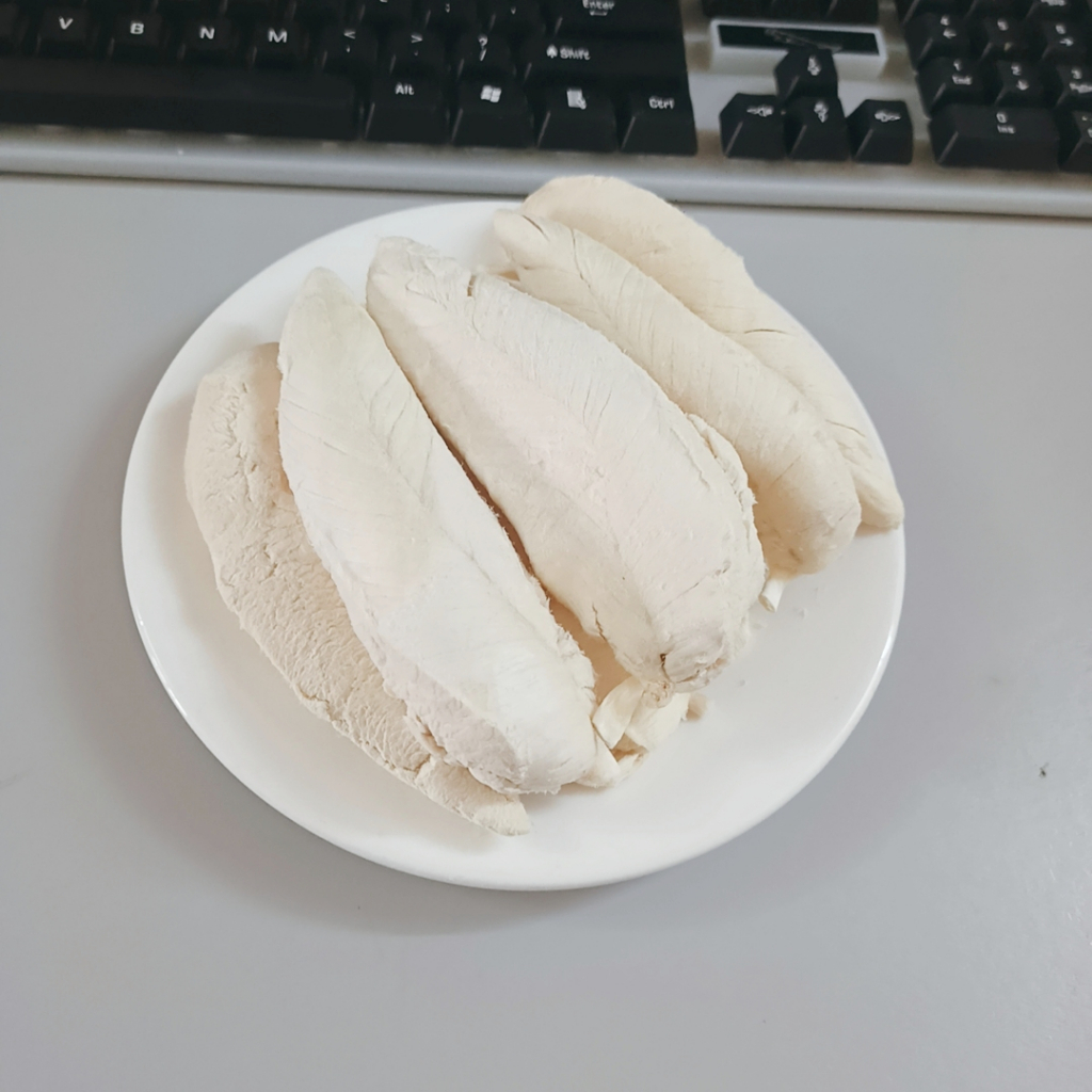 Gói 50g Thịt sấy đông khô cho chó mèo Cá trứng, Gà viên, Gà miếng, Gan sấy, Lòng đỏ trứng giúp chó mèo nhanh béo