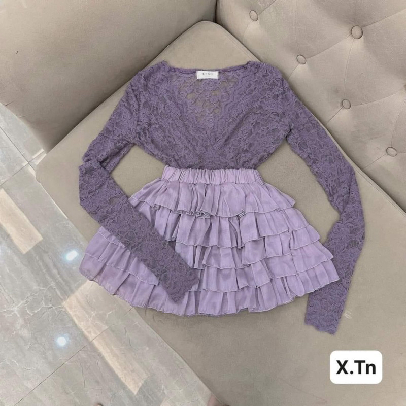 Set áo ren cổ V kèm chân vaý voan tầng - Bộ 2 món áo ren tay dài kèm chân váy tầng