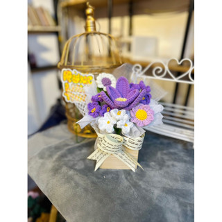 GIỎ HOA LEN HANDMADE THEO YÊU CẦU