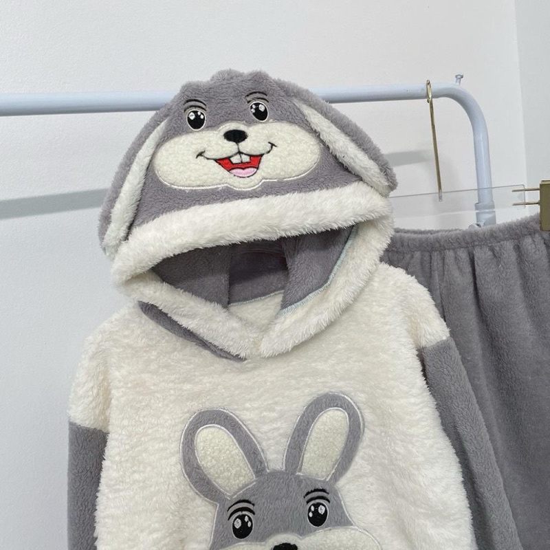 Sét Bộ Lông Thỏ Xám Có Mũ Gồm Áo Và Quần