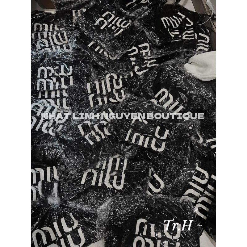 Áo len miumiu siêu hot hit hang QC