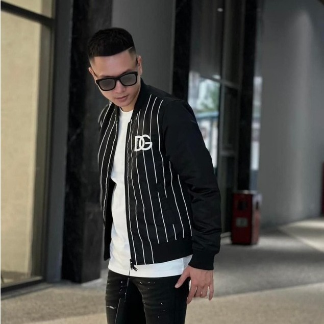 Áo Khoác Gió DG thêu họa tiết Kẻ sọc siêu sang hót chuẩn siêu cấp new 2024.