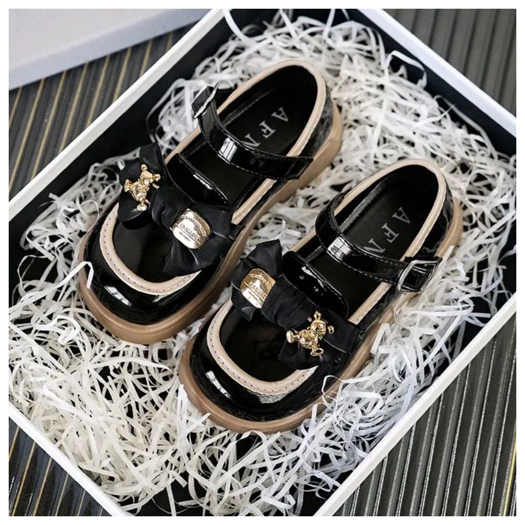 Giầy búp bê 016  Đế Đốc nơ gấu phối 2 màu Trắng, Đen cho bé xinh