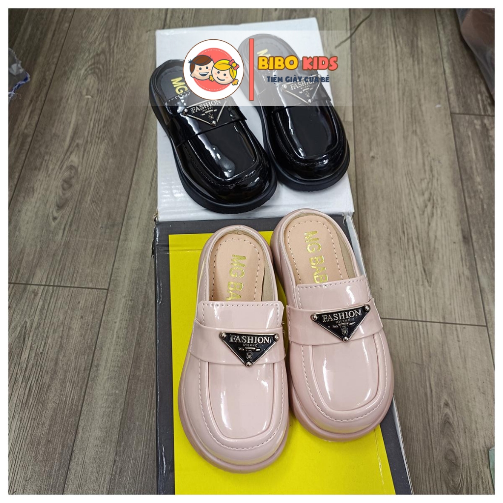 Dép sục Đế Đốc thời trang phối khóa Fashion xinh yêu cho bé Gái