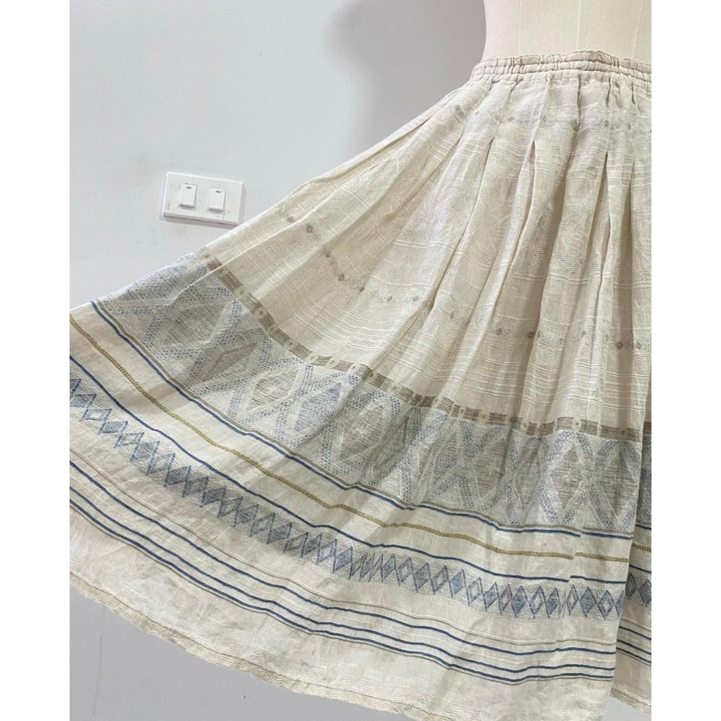 Chân váy design Mind 524M