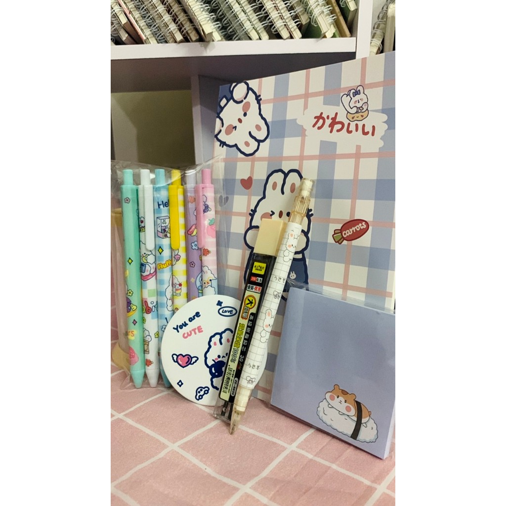 Combo học tập siu cute gồm bút gel bấm , vở , gương mini