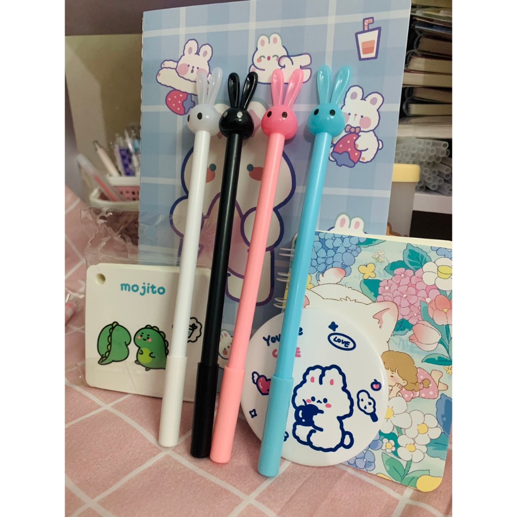 Combo học tập siu cute gồm bút gel bấm , vở , gương mini
