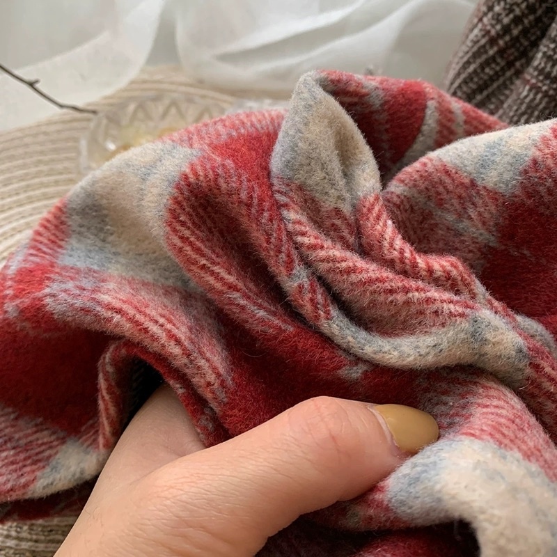 CHÂN VÁY DẠ KẺ DÀI MIDI CARO SKIRT Y JIA Studio doubleh.clo - Chân váy chữ A dáng dài lưng cao kẻ caro xẻ sau vintage HQ