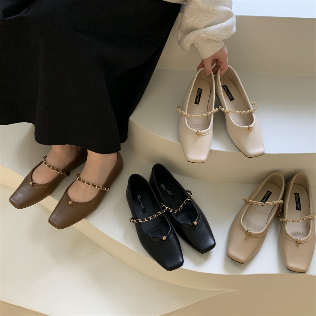 Giày Nữ Mũi Vuông Mary Jane Đế Bằng Da Trơn Cổ Điển WESTIE STUDIO - A421.TXN