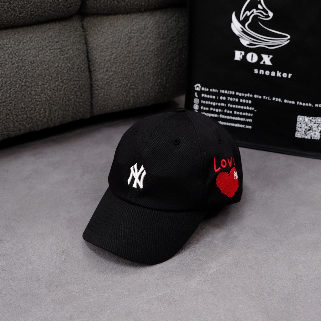Mũ Nón MLB Ny Đen Thêu Logo Tim Love  | Fox Sneaker