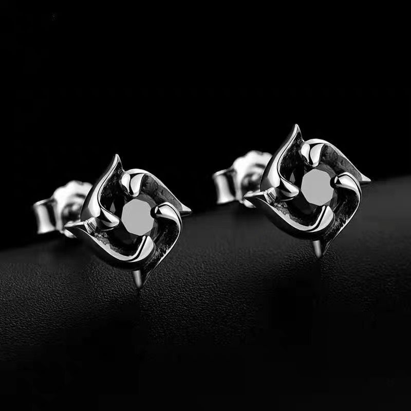 Khuyên tai nam nữ unisex đính đá nhiều mẫu, bông tai titan không gỉ thời trang Tavi Studio