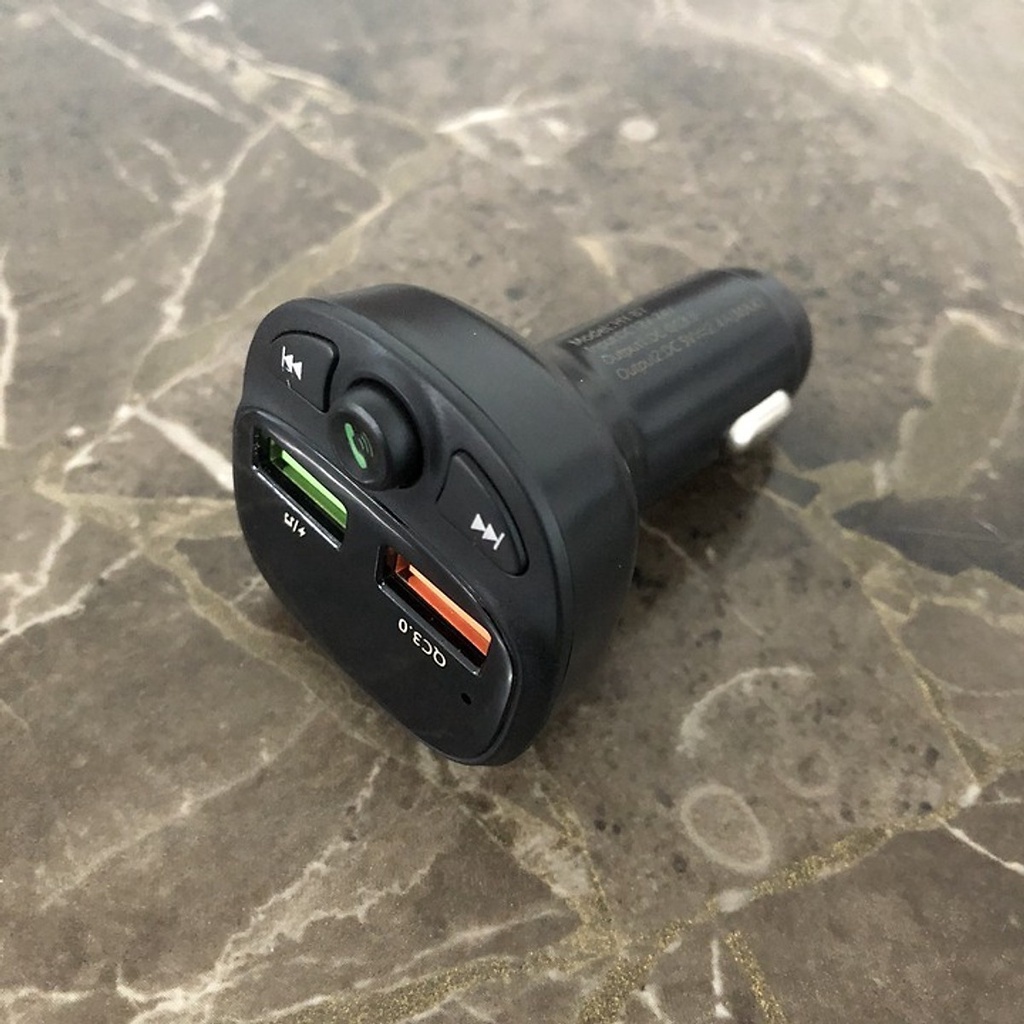 Tẩu nghe nhạc MP3 Radio thẻ nhớ kiêm sạc nhanh USB 3.0