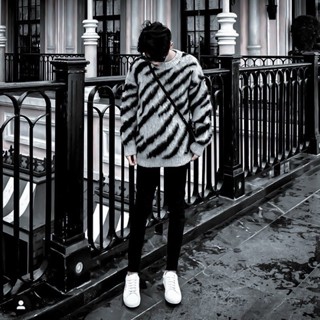 Áo Len Sọc Vằn Vân Báo, Áo Sweater Dệt Kim Oversize Unisex Cổ Tròn Tay Dài Chất Lông Mềm Dành Cho Anh Em Boy Phố Đi Chơi