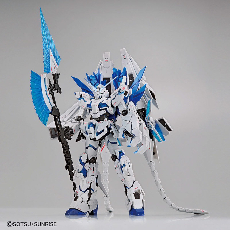 Mô hình lắp ráp The Gundam Base Limited RG Unicorn Perfectibility