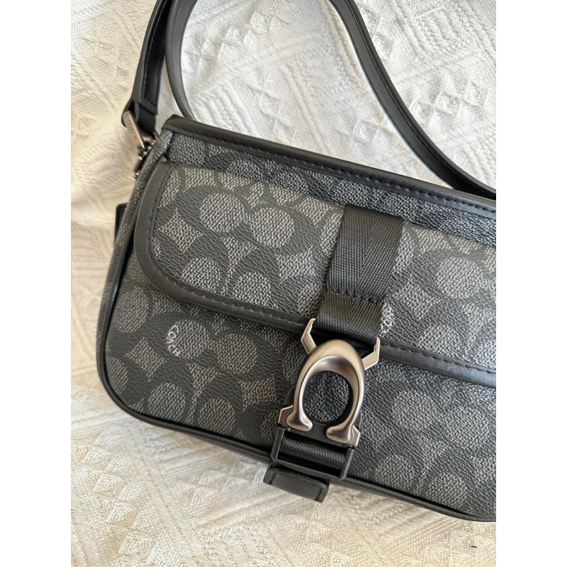 Túi coach beck slim đeo chéo nam