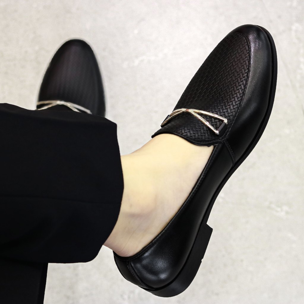 Giày Lười Nam Công Sở Quảng Châu Da Mềm Cao Cấp Siêu Đẹp Size 38 Đến 43 Màu Đen - QC01
