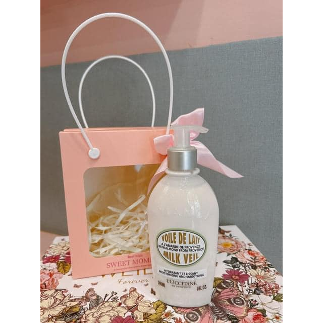 Dưỡng thể body Loci Almond Milk Veil