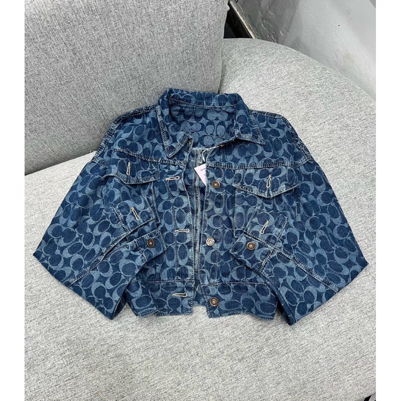 Áo khoác Jean dệt, Áo khoác Jean nữ