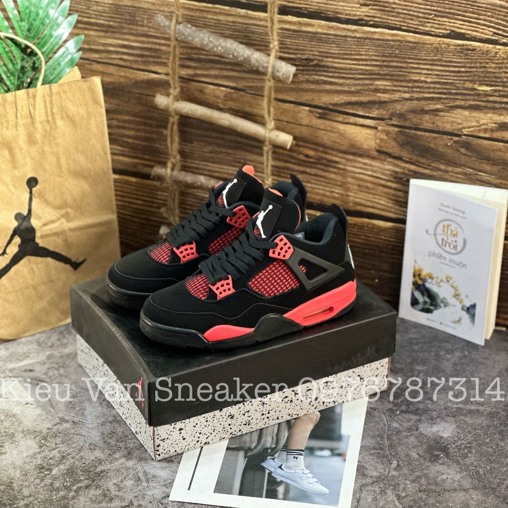 Giày Nike_Air Jordan 4 Retro Red Thunder