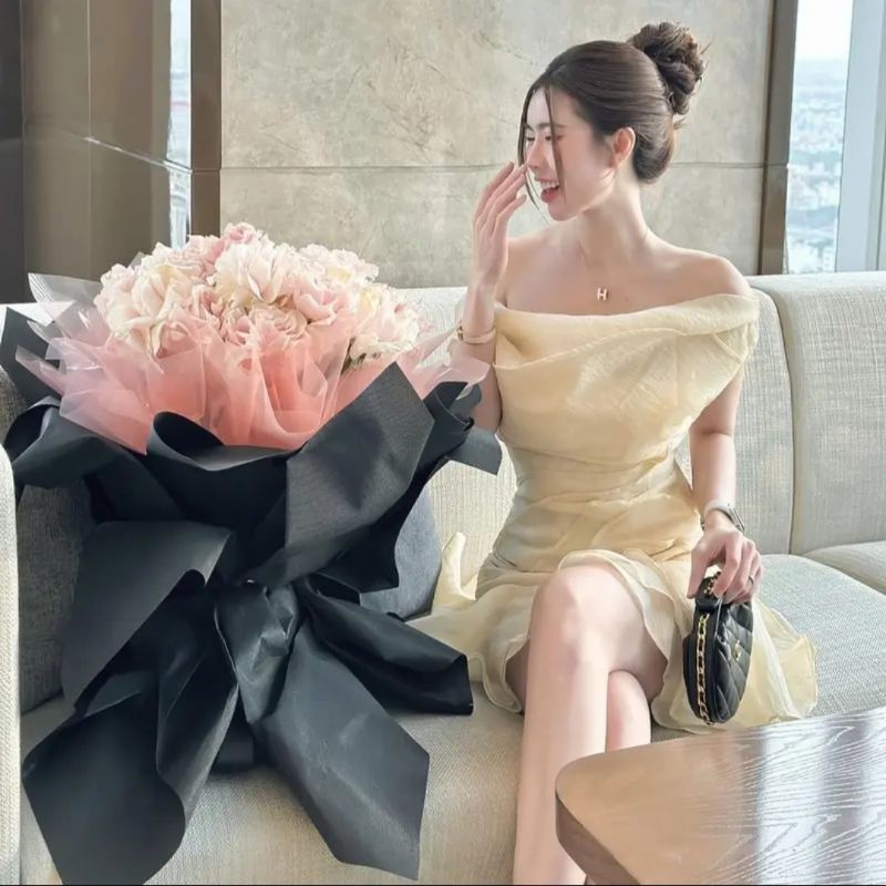 Váy tơ trễ vai cổ chéo mặc 2 kiểu phong cách tiểu thư @Tesoro clothes