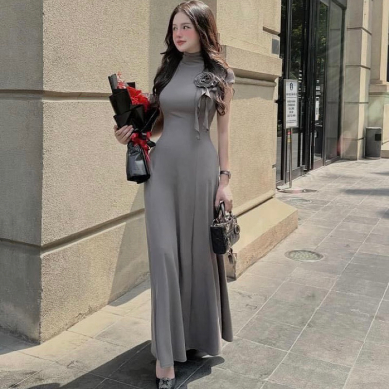 Váy body cổ trụ cánh dơi dáng xuông dài sang chảnh