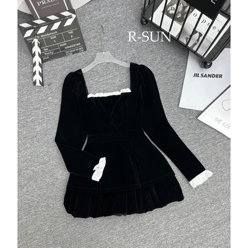 Váy nhung viền bèo trắng sang chảnh - Sarang Clothing