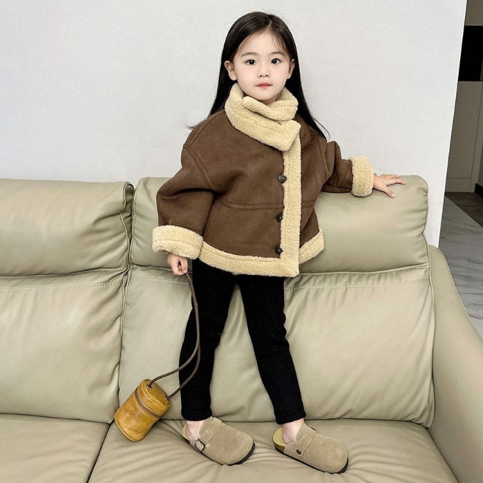 B009 Áo khoác da lộn lót bông ấm áp sang chảnh tiểu thư gam màu nâu tây phong cách Hàn Quốc Thu Đông 2023 cho bé gái
