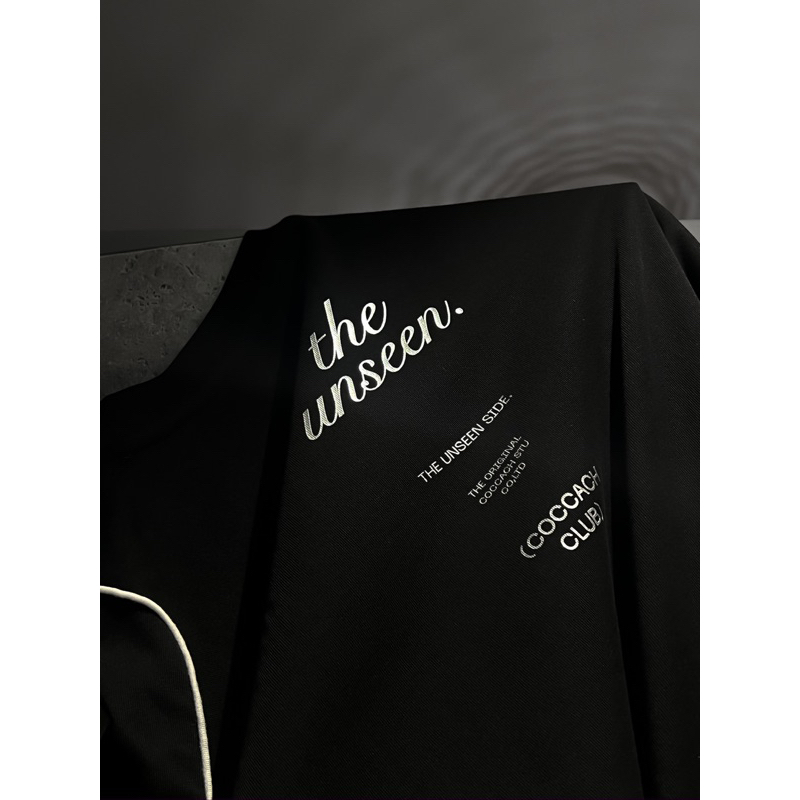 Áo thun phông unisex cotton 100% THE UNSEEN CCS150 by COCCACH