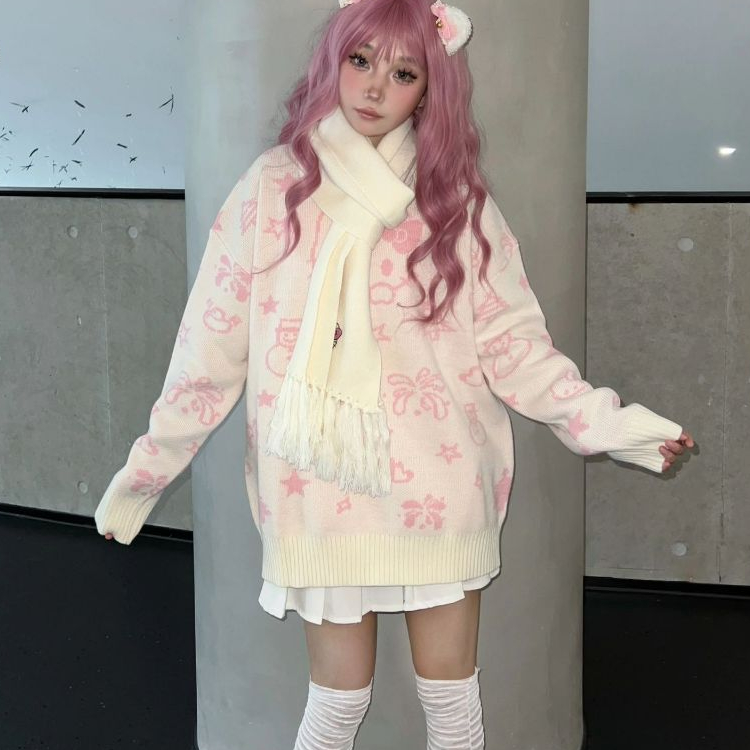 Áo len Kitty sweater cổ tròn Mèo Kitty siêu cưng màu hồng baby nhạt form chùm mông dấu quần