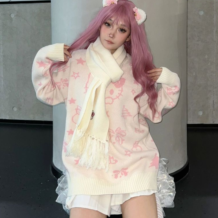 Áo len Kitty sweater cổ tròn Mèo Kitty siêu cưng màu hồng baby nhạt form chùm mông dấu quần