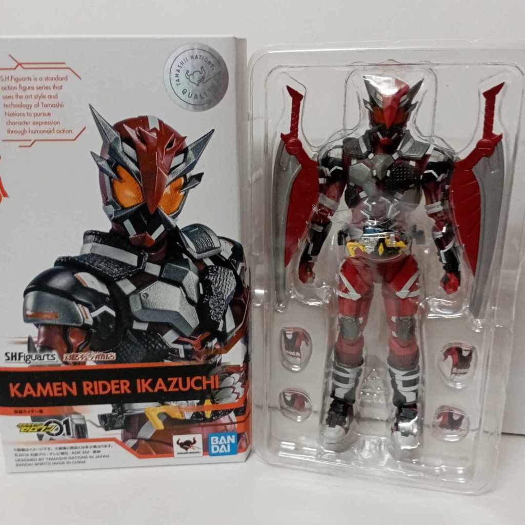 Đồ chơi SHF S.H.Figuarts Kamen Rider Ikazuchi - Kamen Rider 01 Zero One