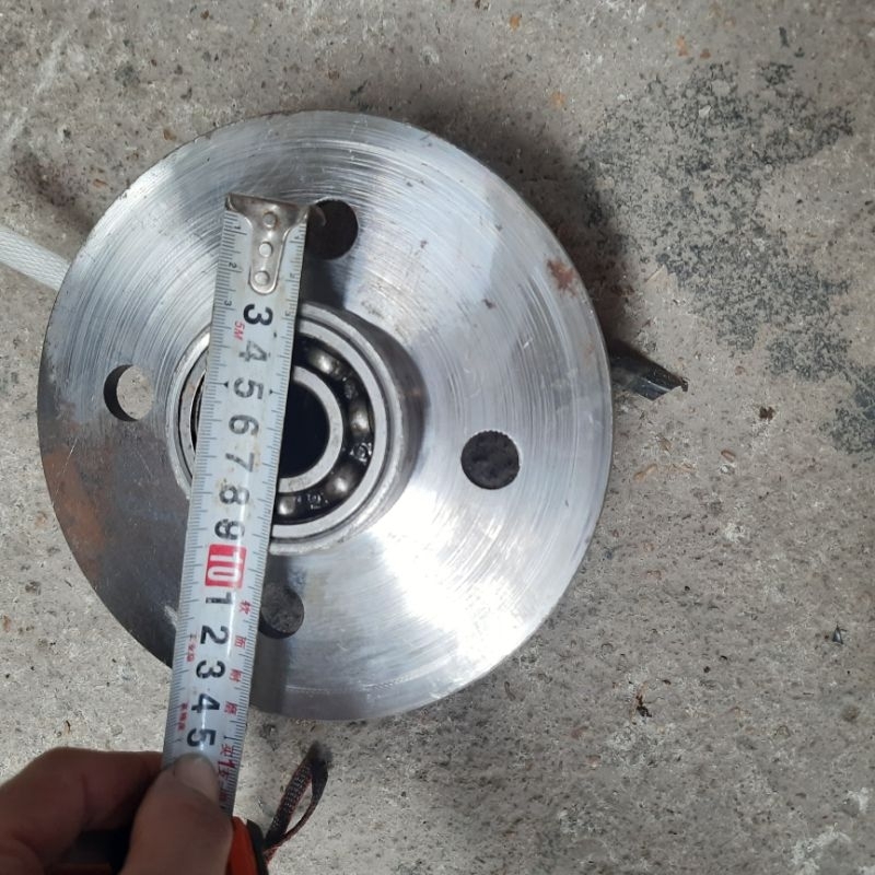 Cặp Mai ơ xe lôi