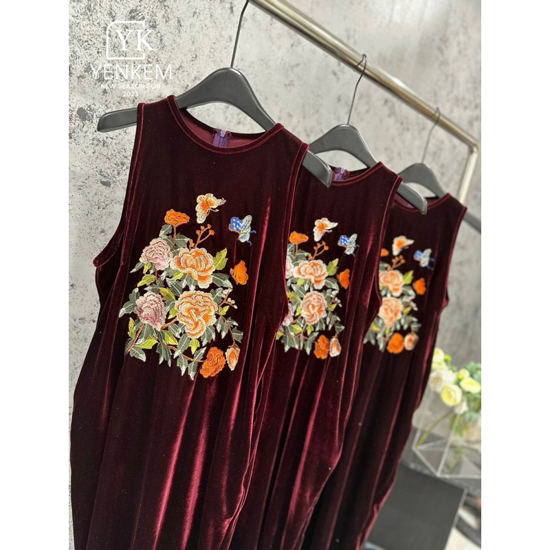 Váy nhung the thêu hoa ngực màu mới đẹp mê,sang chảnh lắm luôn