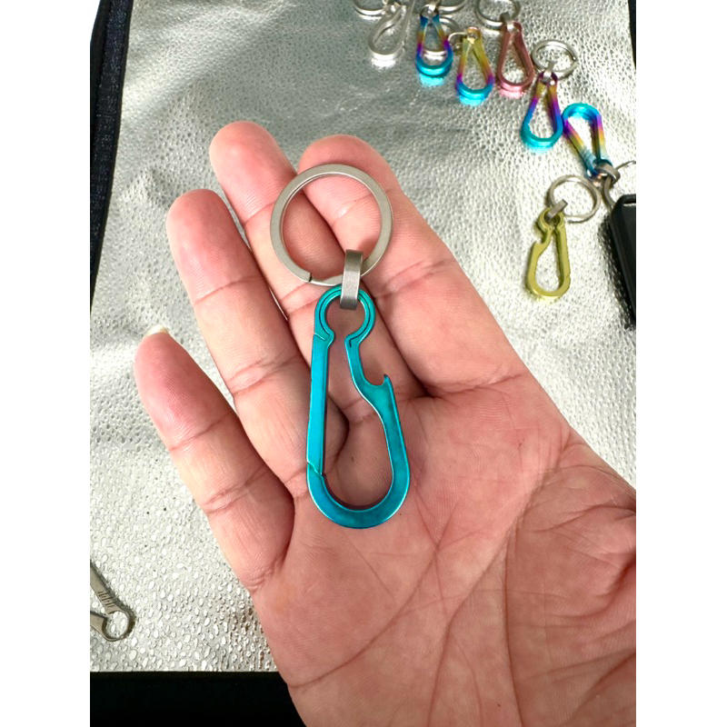 Móc chìa khóa titanium