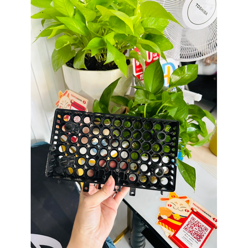 Khay 54 Cell Pin 18650