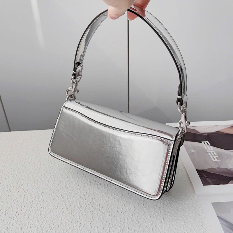 Túi Co4ch Tabby Silver sang chảnh