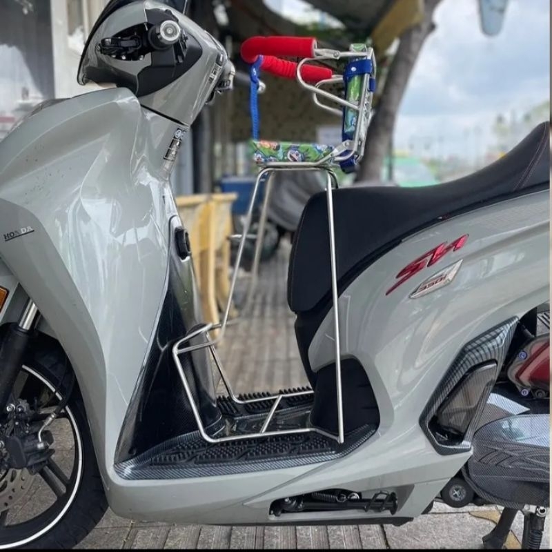 Ghế Inox Ngồi Xe Máy Cho Bé Các Loại Xe Tay Ga Có Vòng Bảo Vệ