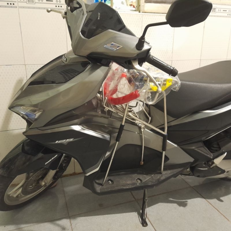 Ghế Inox Ngồi Xe Máy Cho Bé Các Loại Xe Tay Ga Có Vòng Bảo Vệ