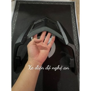 Tay sách xe điện Xmen đời mới
