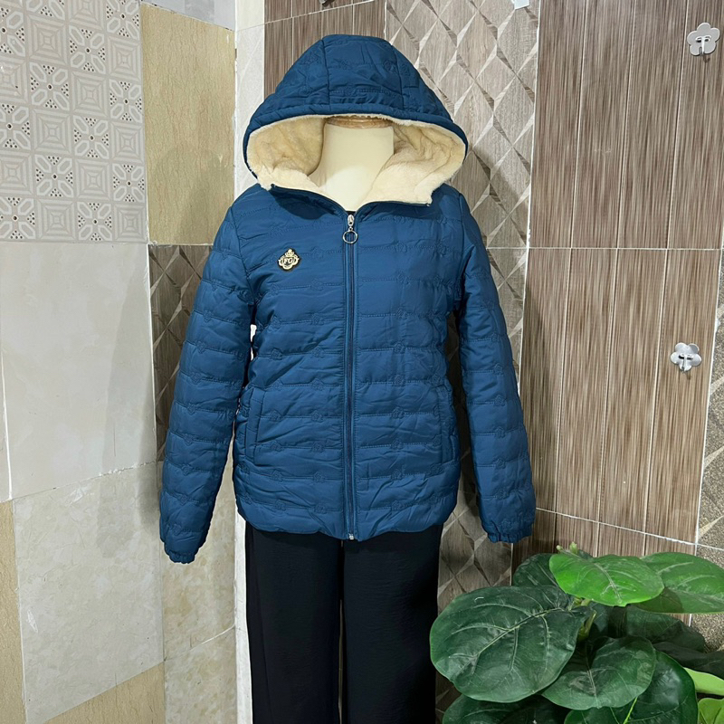 Áo phao lót lông có mũ cho mẹ trung niên
