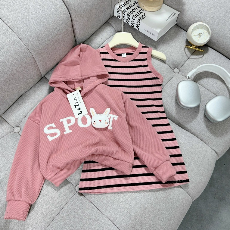 Set 2 Chi Tiết Áo Hoodie Thỏ Kèm Váy Body Cho Bé Gái WOWKIDS Chất Vải Mềm Mịn Từ 9-30kg