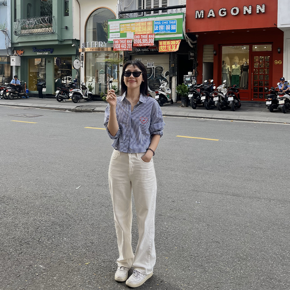 TheBlueTshirt - Quần Jeans Nữ Lưng Cao Ống Suông Màu Trắng - The Original Grandpa Jeans - White Vintage